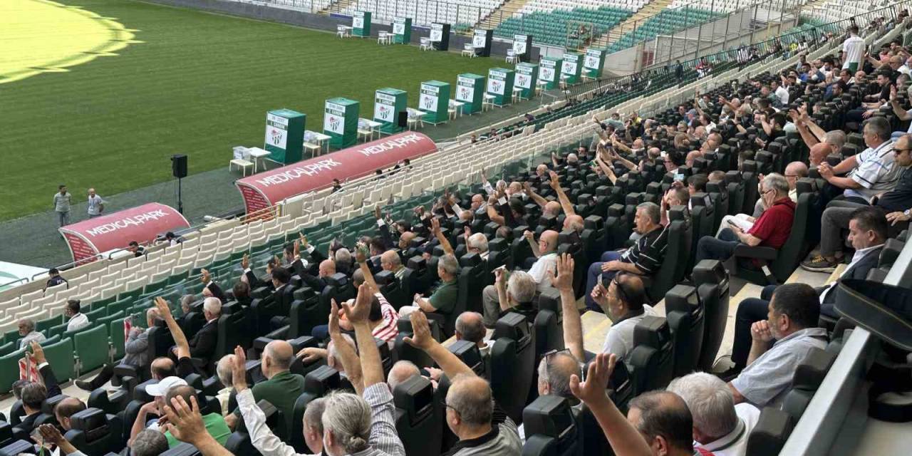 Bursaspor Sicil Kurulu: “136 Kişi Bilgimiz Dışında Eklendi”
