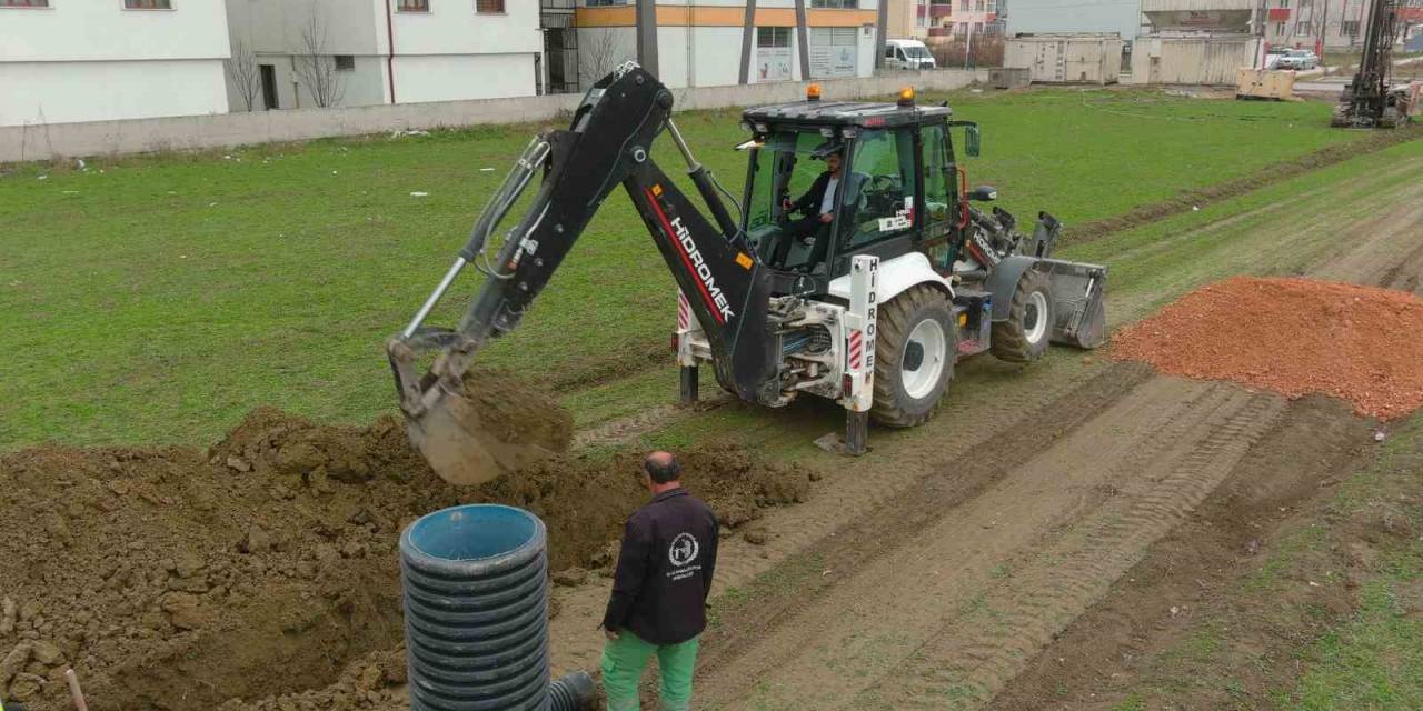 Bozüyük’te Alt Yapı Çalışmaları Devam Ediyor