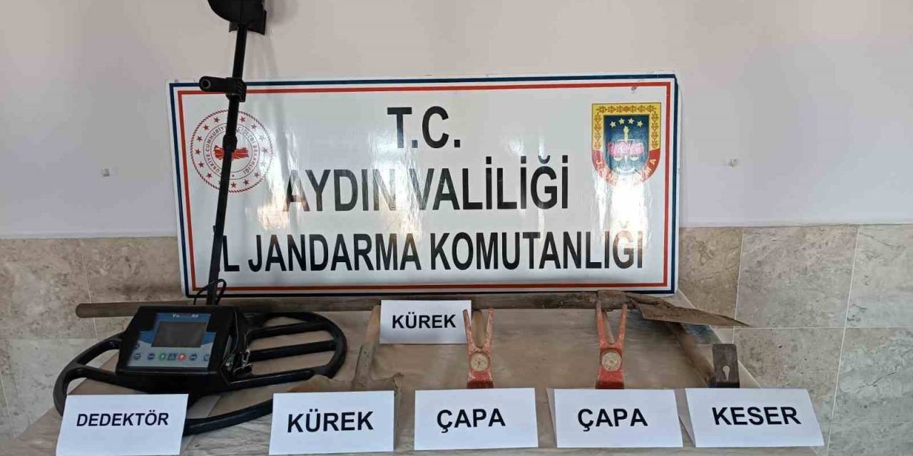 Tarihi Eser Bulmak Amacıyla İzinsiz Kazı Yapan Şüpheliler Yakalandı