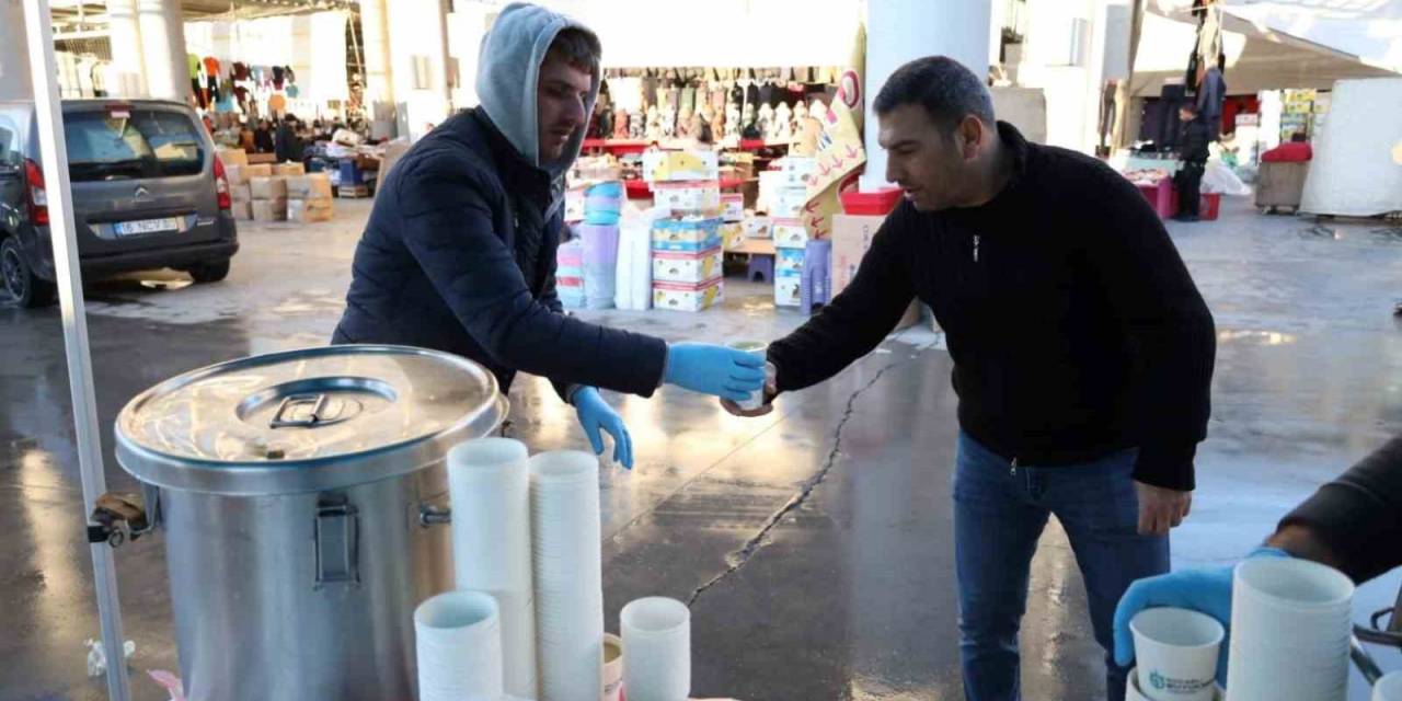 Pazarcı Esnafına Çorba İkramı
