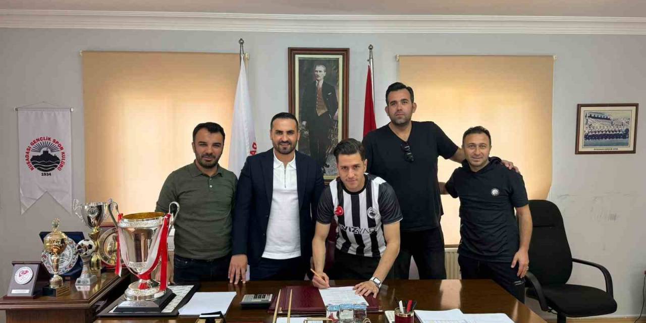 Kuşadasıspor Flaş Tranferlere Devam Ediyor