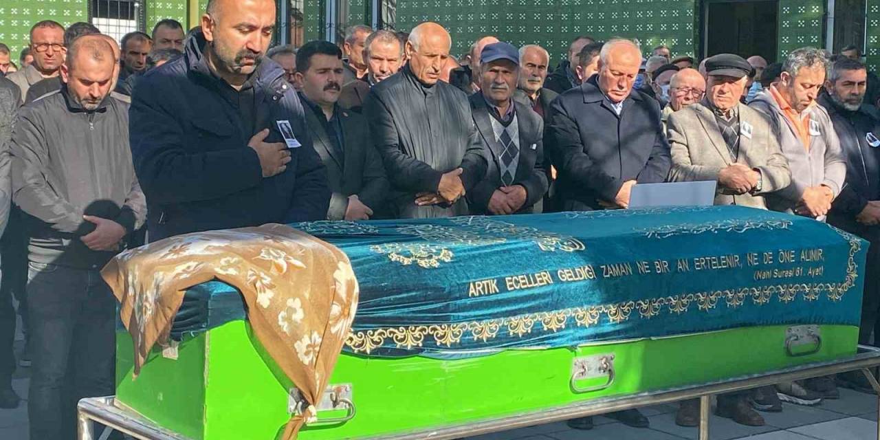 6 Kişiye Umut Olan Sağlık Teknisyeni Son Yolculuğuna Uğurlandı