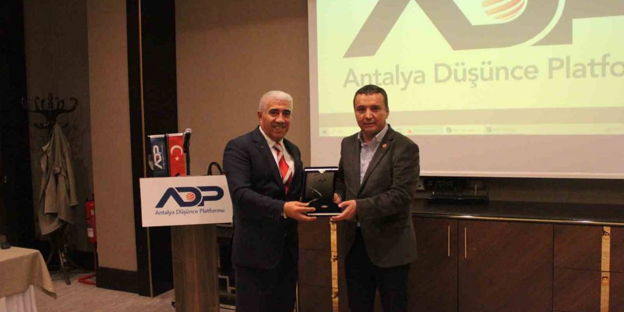 Agc Başkanı İdris Taş: "Basını Güçlü Ülkeler, Aynı Zamanda Sosyal Refahı, Gelişmişliği De Yüksek Ülkelerdir"