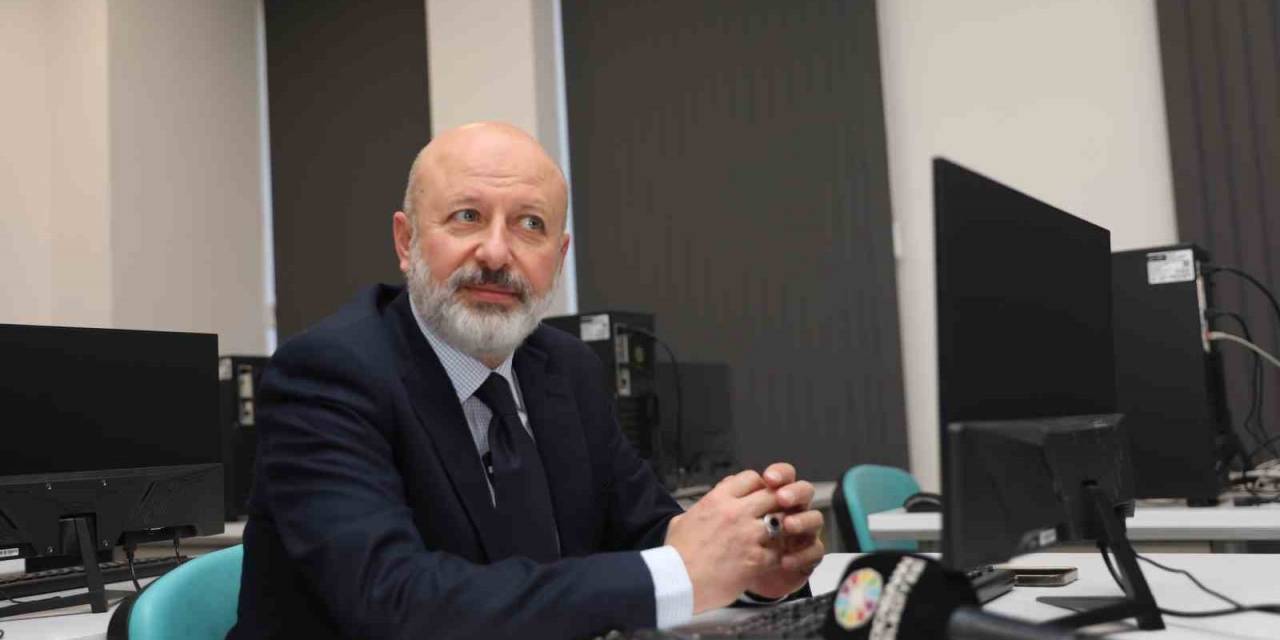 Başkan Çolakbayrakdar, “Geleceğin Bilim Adamlarını Ve Mühendislerini Yetiştireceğiz”