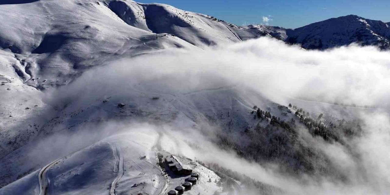 Zigana Kayak Merkezinde Hafta Sonu Hareketliliği