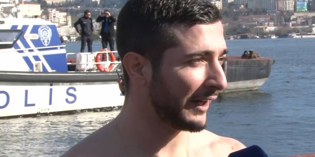 Haliç’te Denizden Haç Çıkarma Töreni Gerçekleştirildi