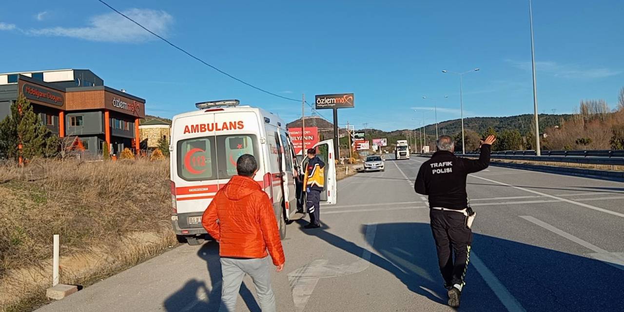 Kaza Yapan Araçlar Sulama Kanalına Düştü: 5 Yaralı