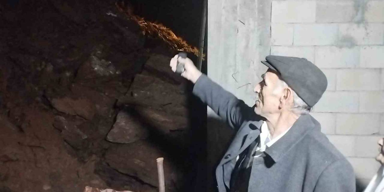 Hakkari’de Heyelan: Dağdan Kopan Kaya Parçaları Evin Üzerine Düştü