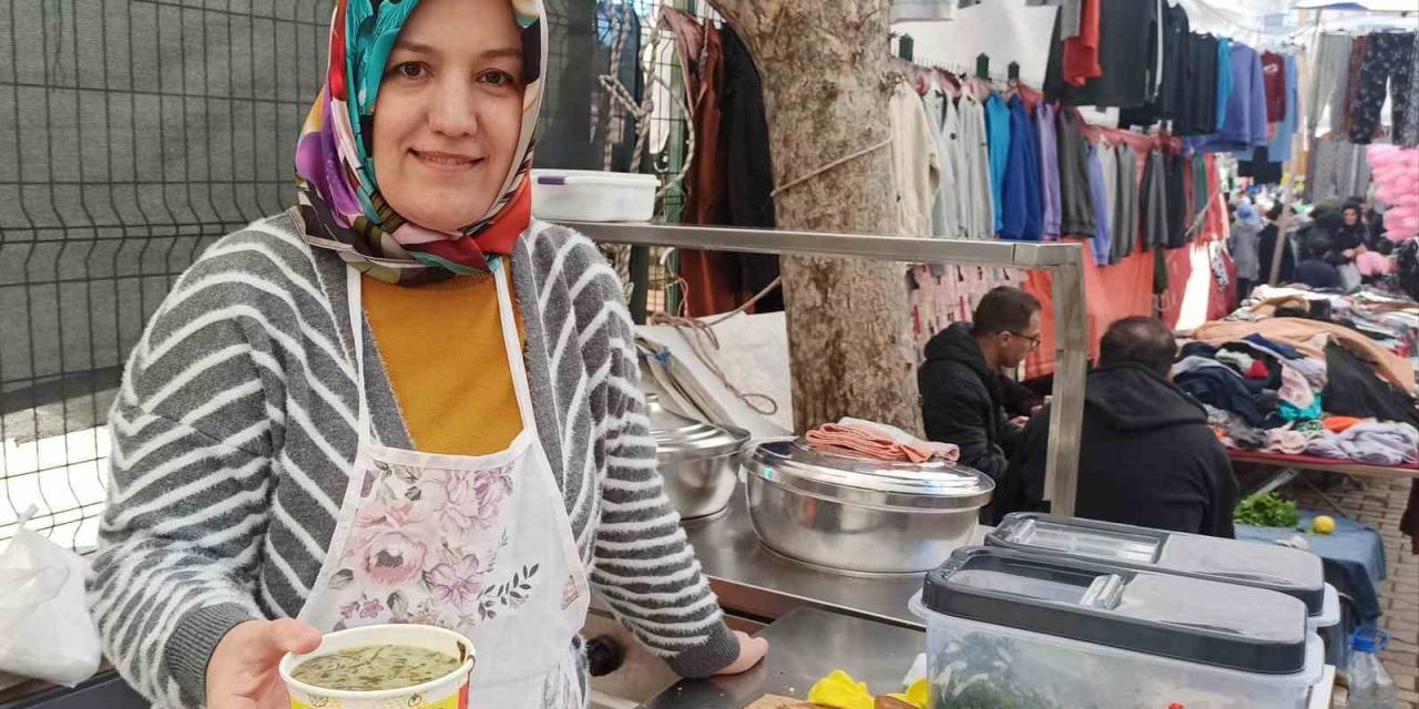 Evde Yaptığı Yemekler Geçim Kaynağı Oldu