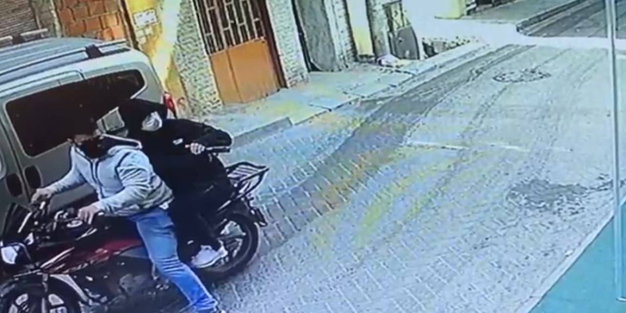 İstanbul’da Otele Silahlı Saldırı Kamerada: Seken Kurşun Yoldan Geçen Adamı Yaraladı