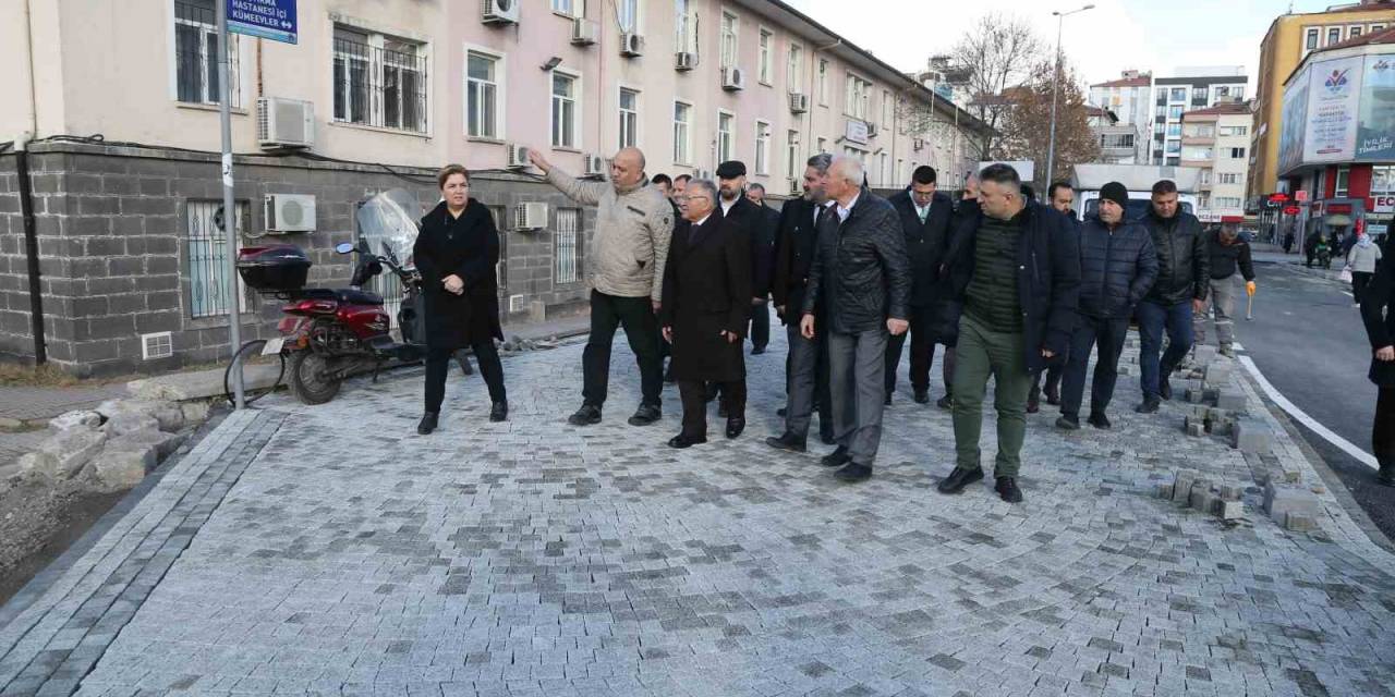 Sağlık Personeli Ve Esnaftan Başkan Büyükkılıç’a Teşekkür