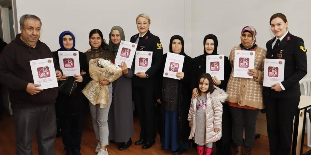 Görme Engelli Kadınlara Braille Alfabesiyle Kades Tanıtıldı