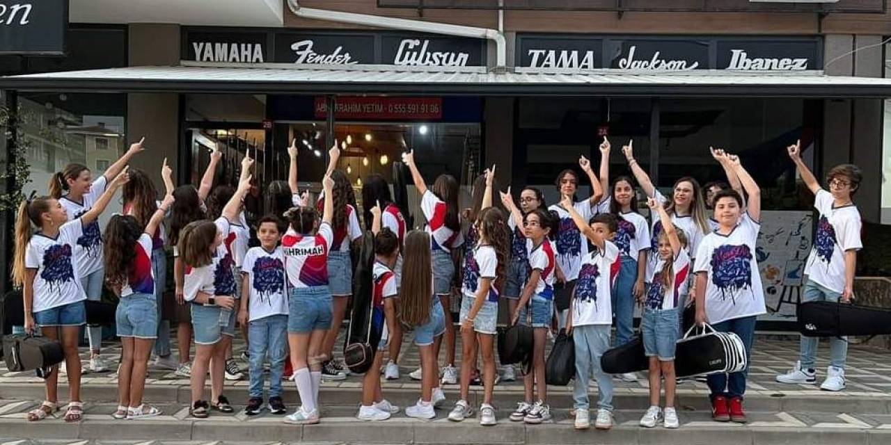 Barış Manço’nun Doğum Gününde Çocuklar Sahne Alacak