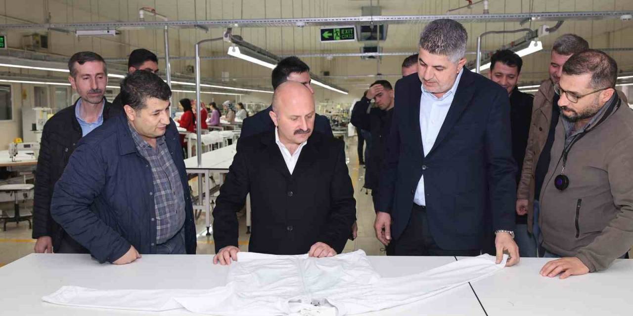 Vali Varol, Tekstil Fabrikalarında İncelemelerde Bulundu