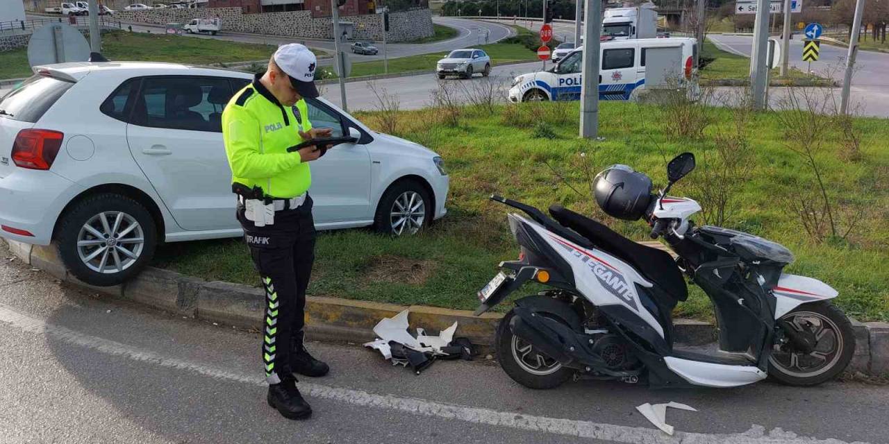 Samsun’da Otomobil İle Motosiklet Çarpıştı: 2 Yaralı