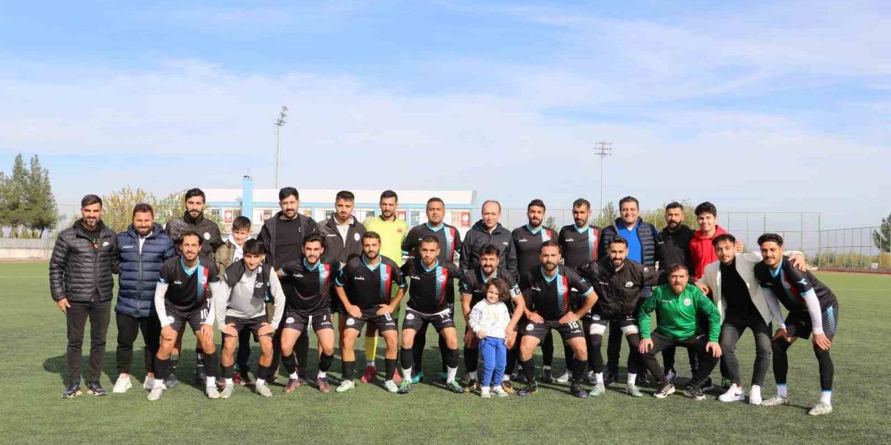 Sur Belediyespor Liderliğe Yükseldi