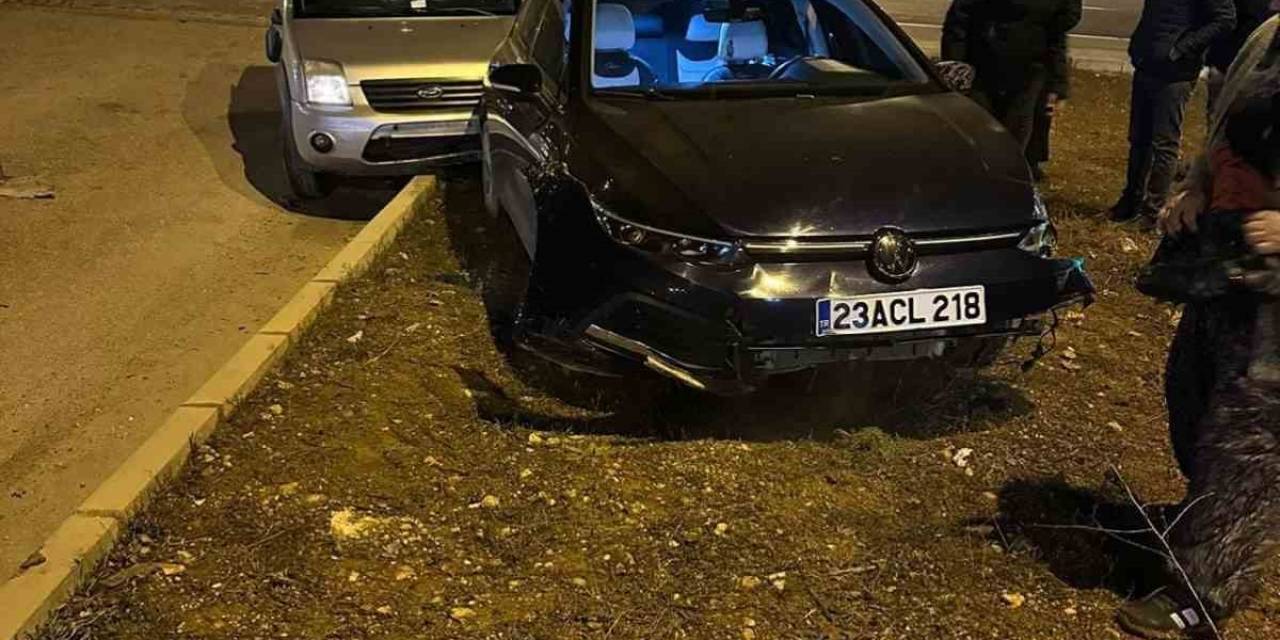 Elazığ’da Trafik Kazası: 2 Yaralı