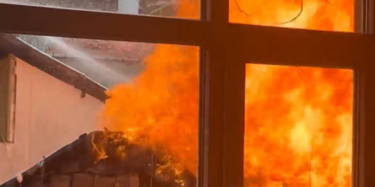 Şişli’de Gecekondu Alev Alev Yandı