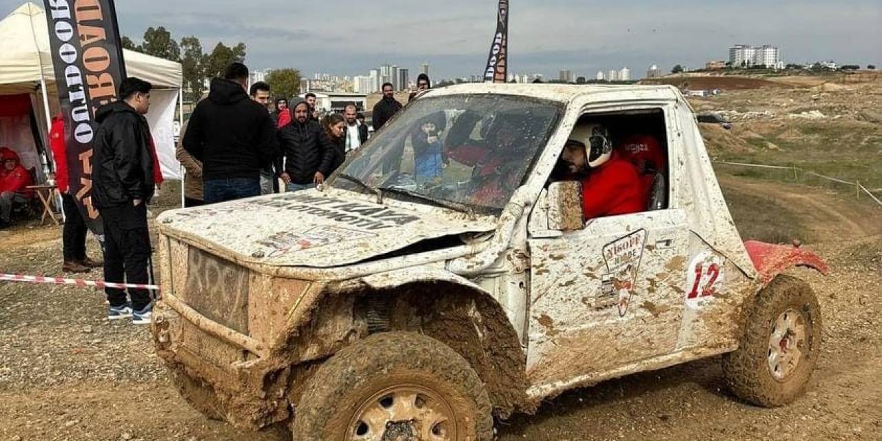 Niğde Safari Off-road Kulübü Yarışmadan 3 Kupa İle Döndü