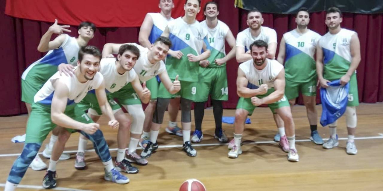 Subü Erkek Basketbol Takımından Bronz Madalya