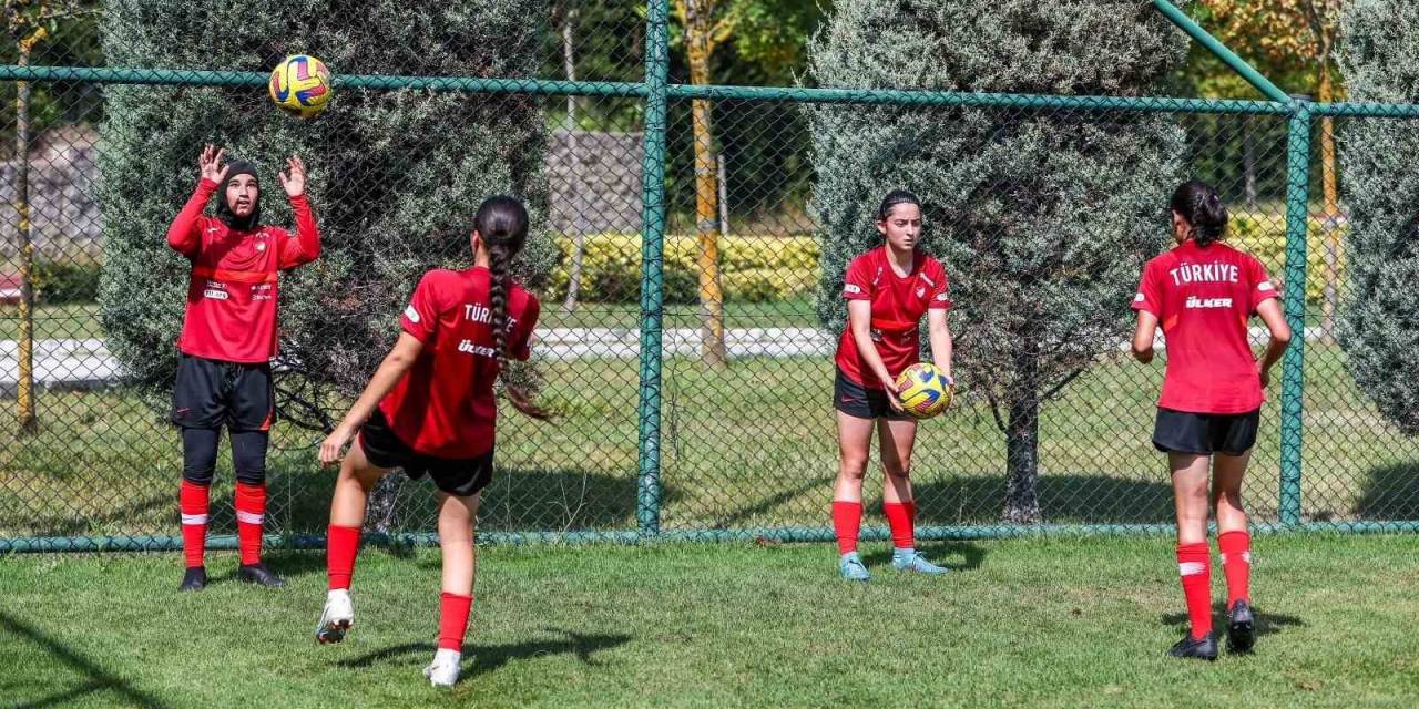 Geleceğin 33 Yıldız Futbolcu Adayı Belli Oldu