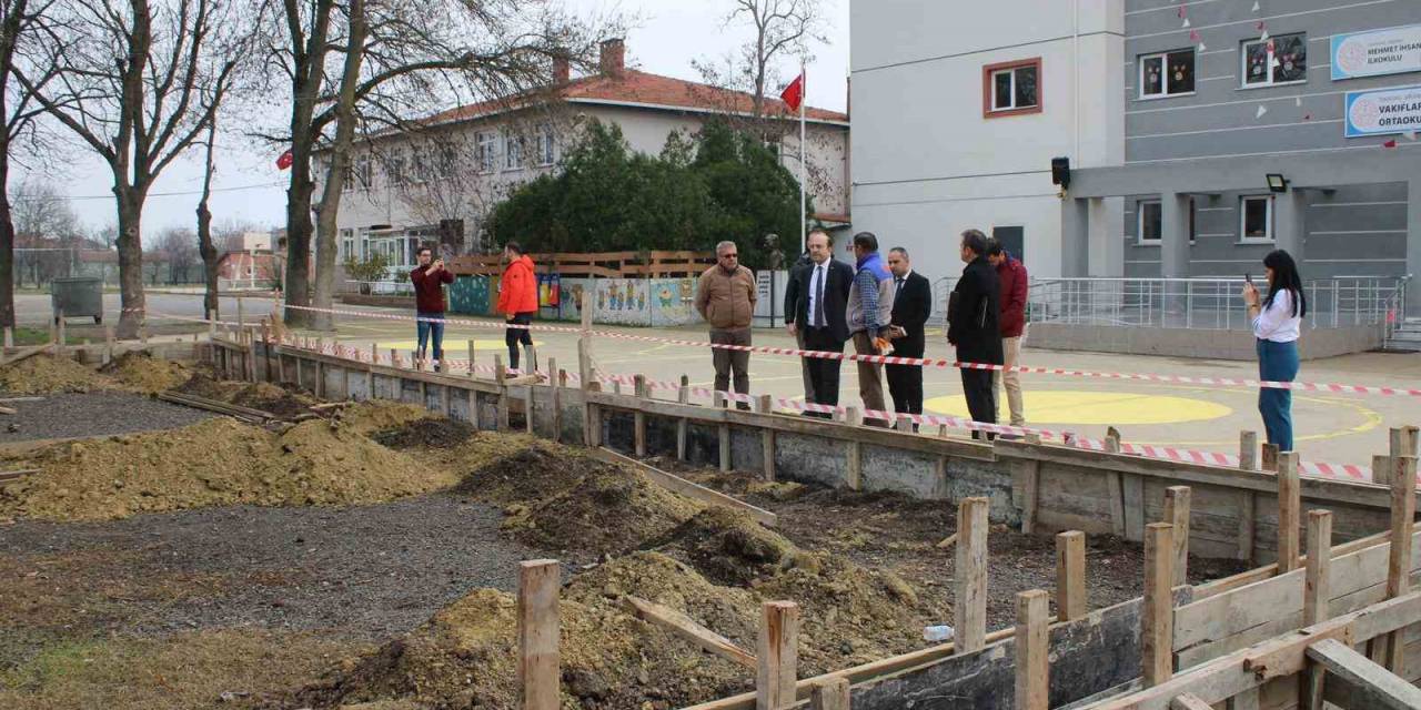 Ergene Kaymakamı Duman, İnşasına Başlanan Anaokullarını İnceledi