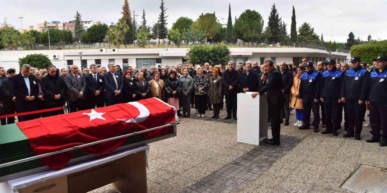Çukurova Belediyesi’nde Vefat Eden Zabıta Müdürü İçin Tören Düzenlendi
