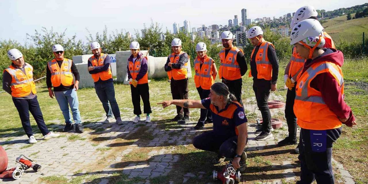 Atakum’da ‘Afet Gönüllüleri’ Seferberliği