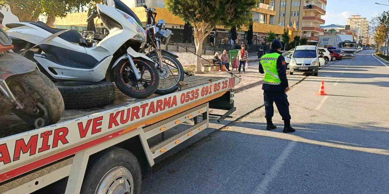 Antalya’da Jandarmadan Motosiklet Denetimi