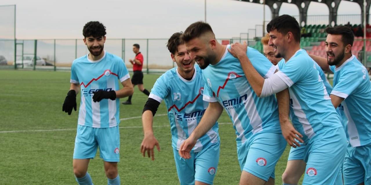 E.m. Döğerspor: 2- Gültepespor: 0