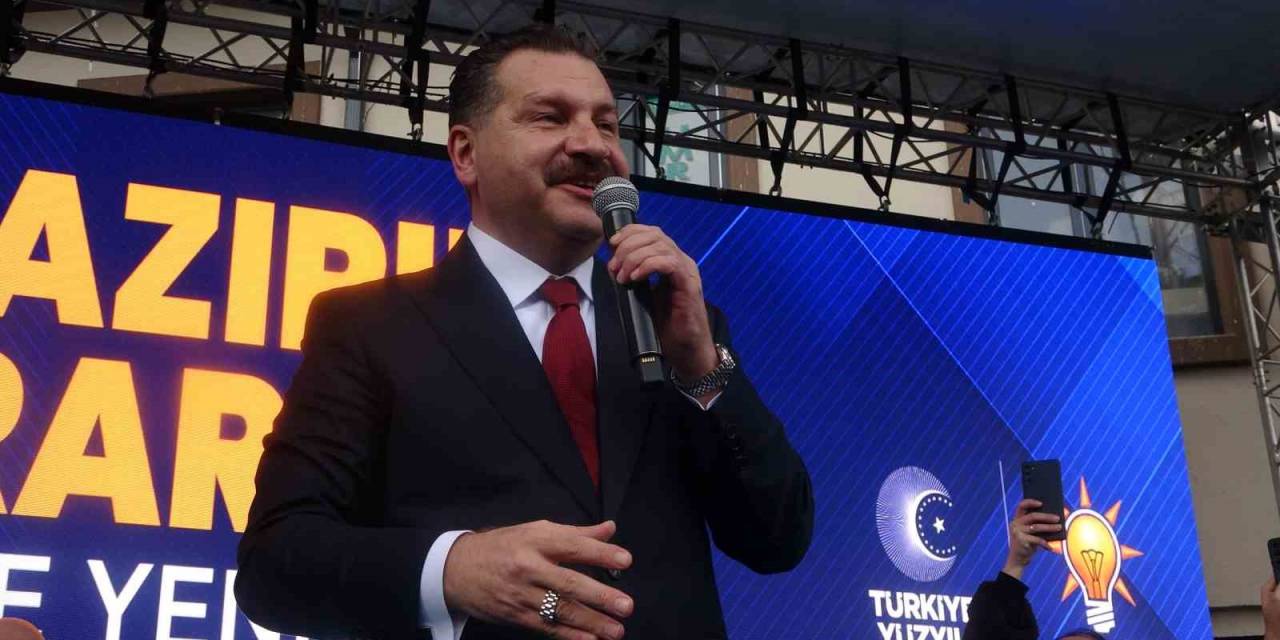 Balıkesir’de Ak Parti’nin Büyükşehir Belediye Başkan Adayı Yücel Yılmaz’a Coşkulu Karşılama