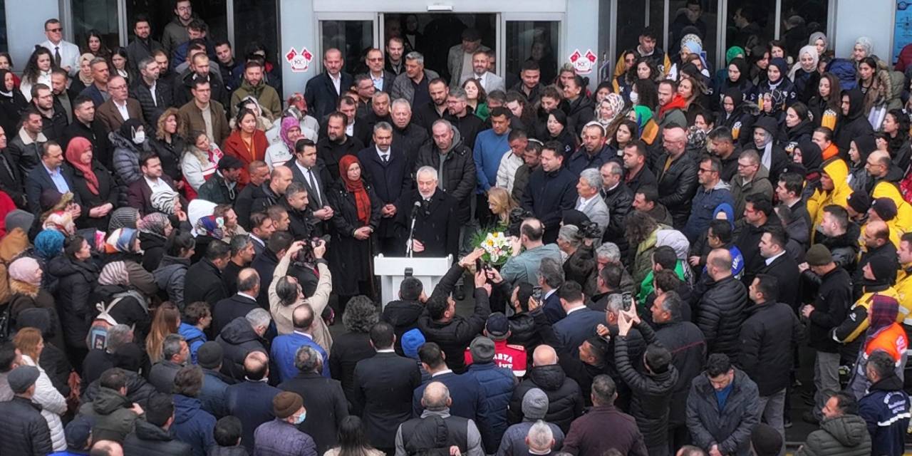 Başkan Başdeğirmen Mesai Arkadaşlarının Sevgi Seliyle Karşılandı