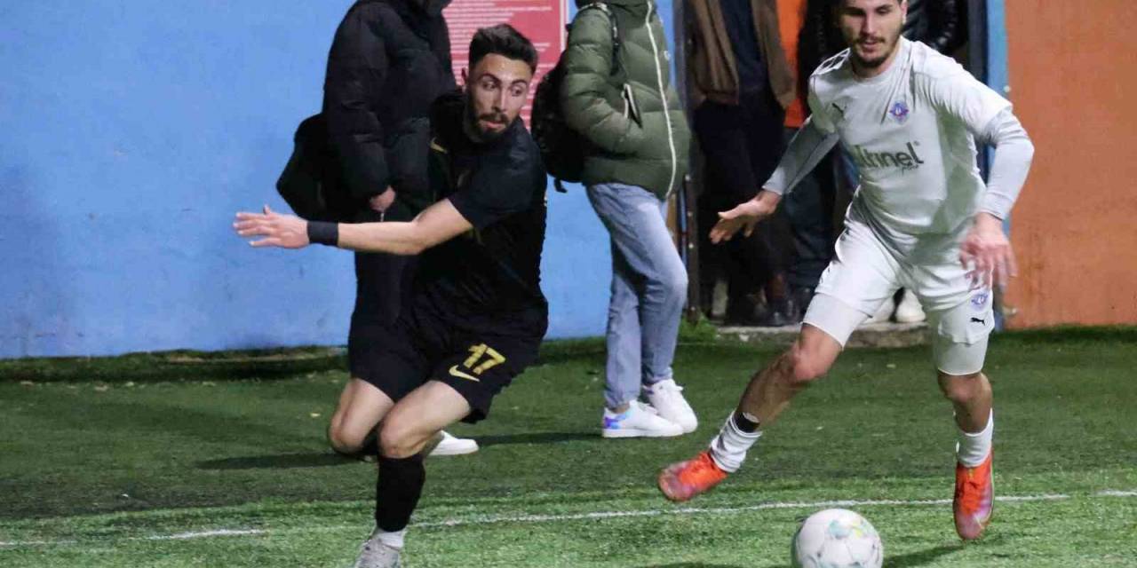 Yalovaspor, 27 Puanla Liderliğini Koruyor