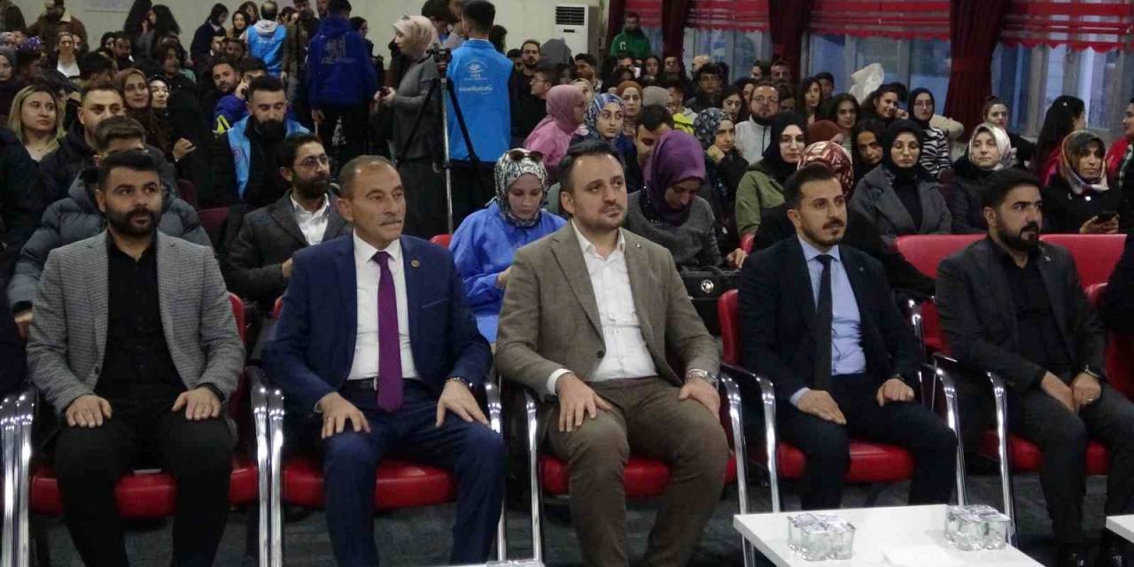 Bakan Yardımcısı Eminoğlu: “Gençleri Sınıflandırmaya Çalışan Zihniyetin Karşısındayız”