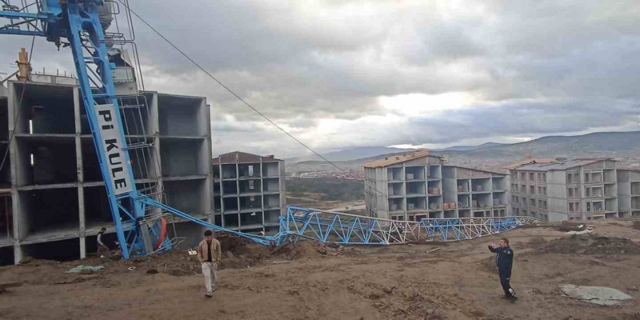 Manisa’daki Vinç Kazasının Görüntüleri Ortaya Çıktı