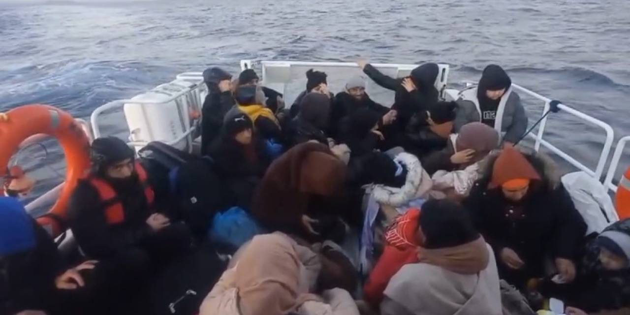 Yunan Unsurları Çocuklarında Aralarında Bulunduğu 34 Kaçak Göçmeni Ölüme Terk Etti