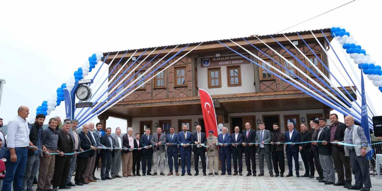 Orhaneli’de Köy Konakları Tamamlanıyor