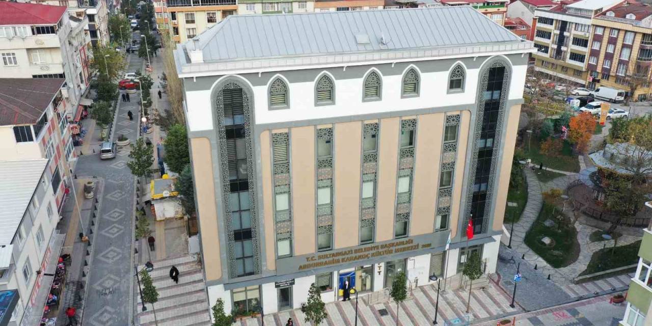 Sultangazililer Abdurrahim Karakoç Kültür Merkezi’ne Büyük İlgi Gösteriyor