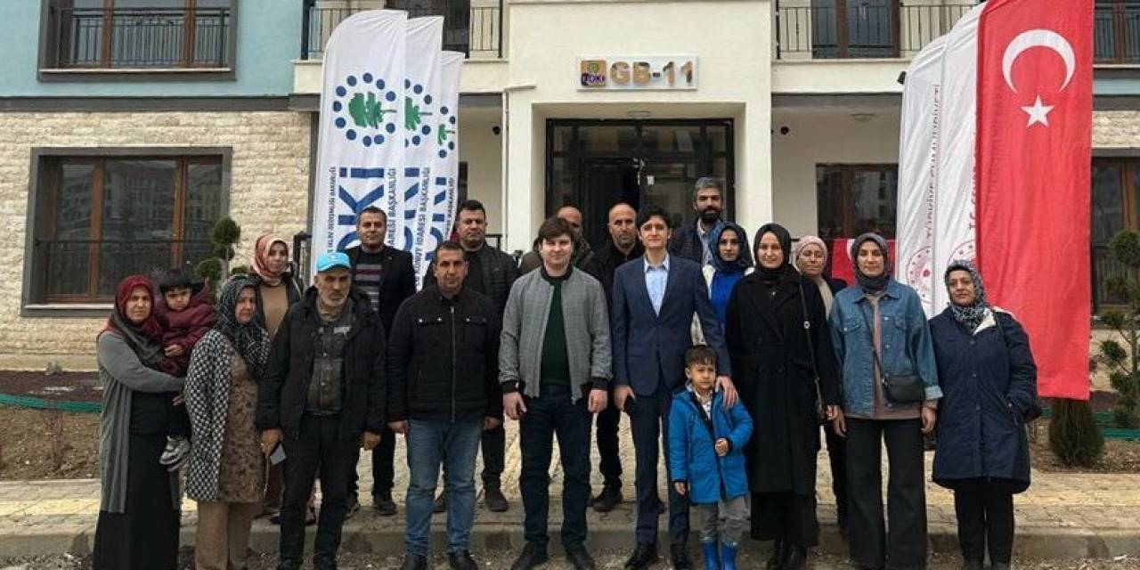 Hak Sahibi Depremzedeler Kalıcı Deprem Konutlarını Gezdi