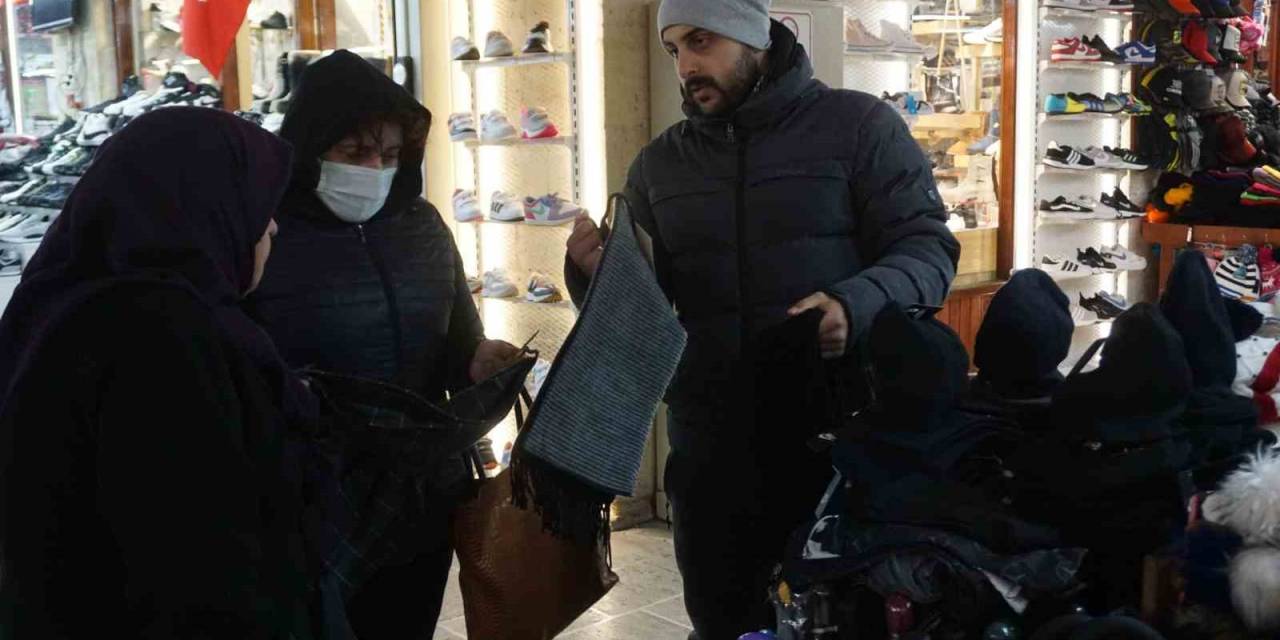 Edirne’de Havalar Soğudu, Koruyucu Malzemelere Talep Arttı