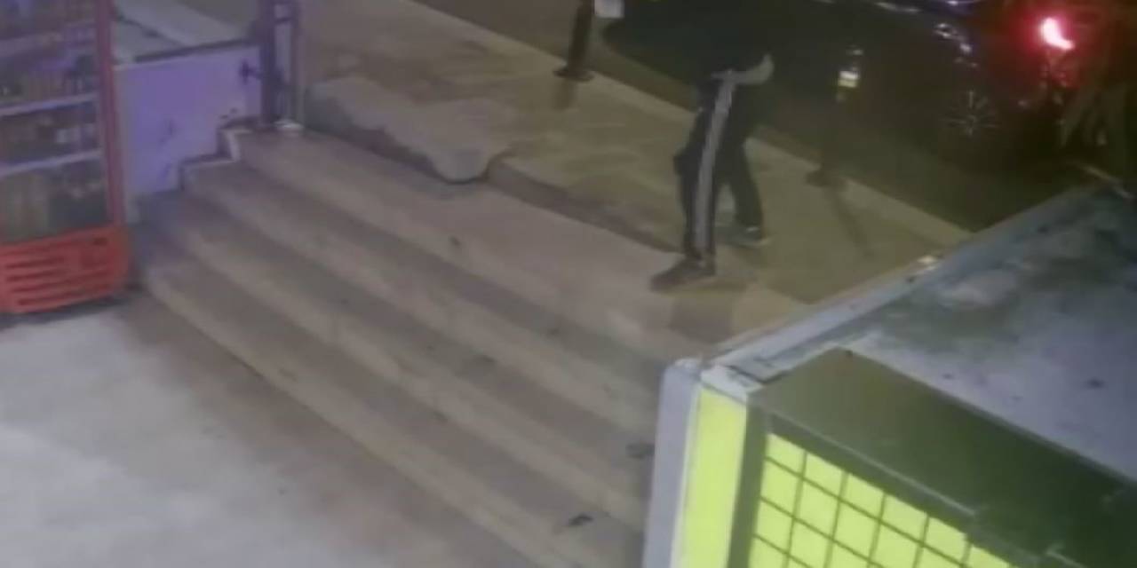 Büyükçekmece’de Tekel Bayiine Otomatik Silahlı Saldırı Düzenlendi
