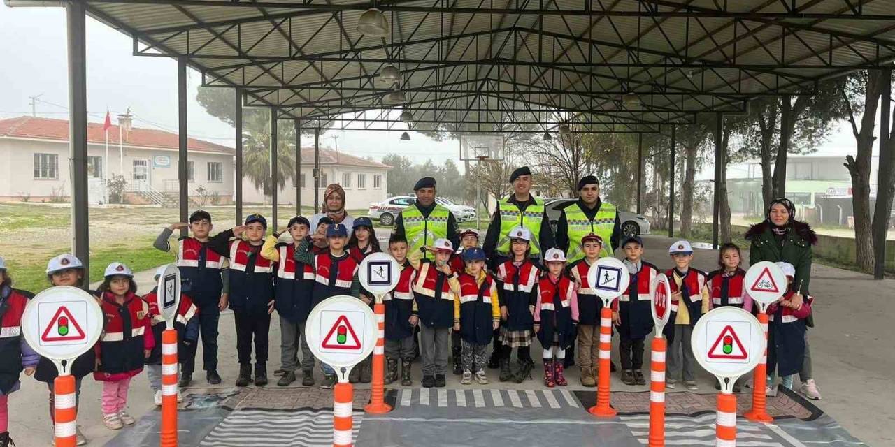 Çine’de Öğrencilere Trafik Eğitimi