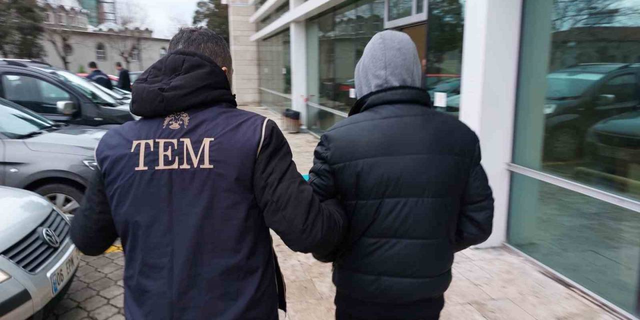 Kimliği Fetö’cü Akrabası Tarafından Yurt Dışına Kaçarken Kullanılan Şahıs Adliyeye Sevk Edildi