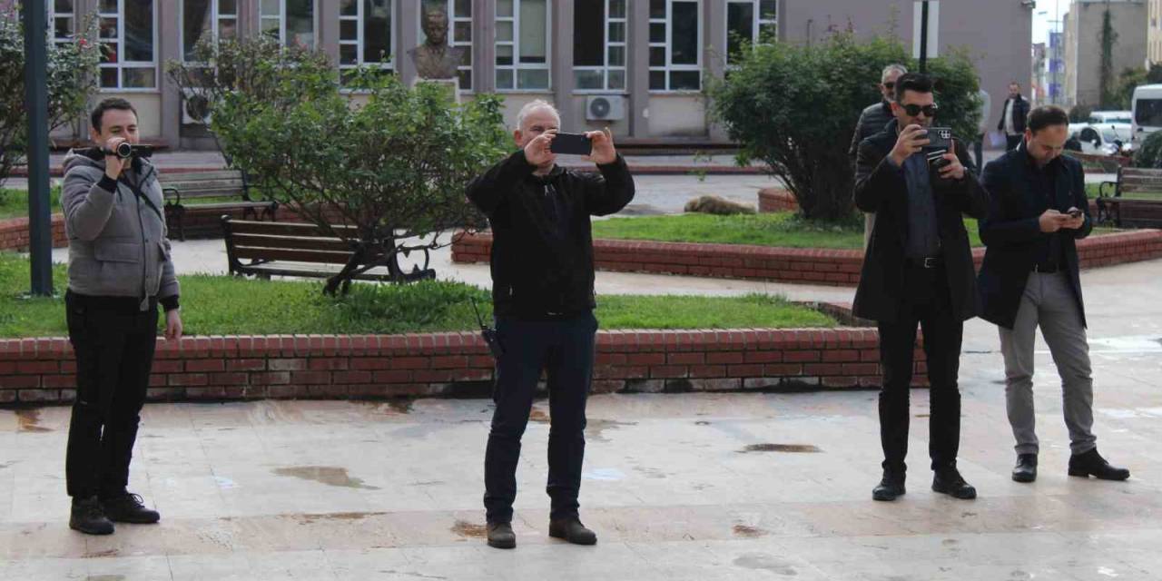 Gün Gazetecilerin Olunca İş Polise Düştü