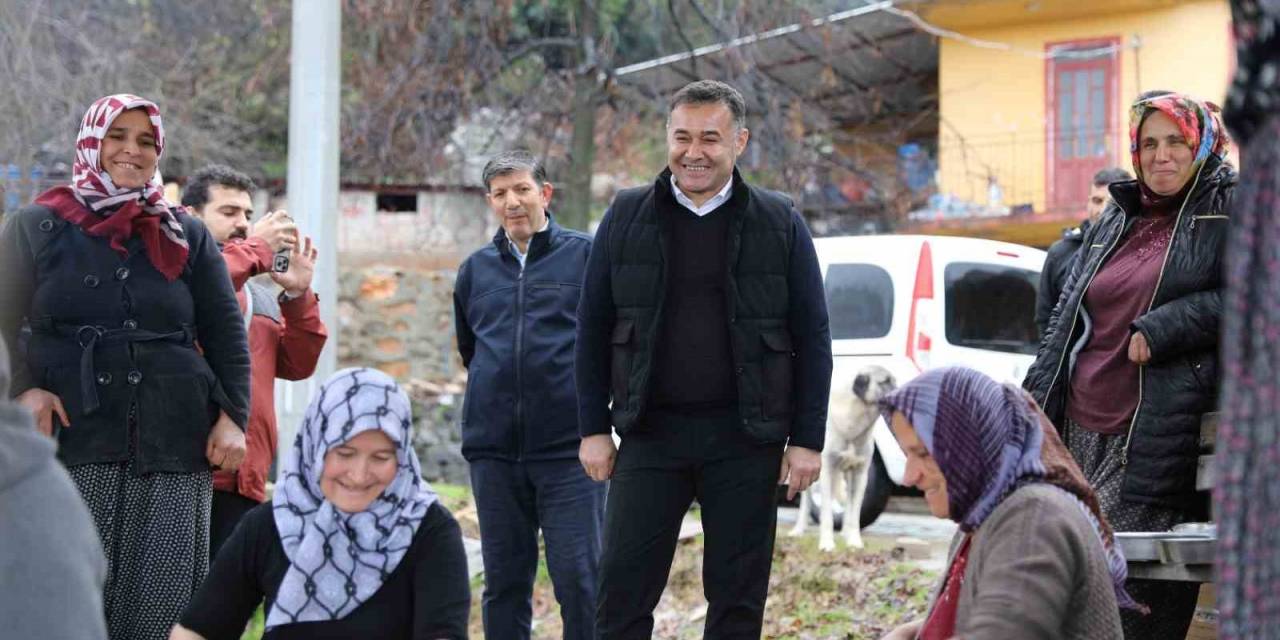 Başkan Yücel Vatandaşın Taleplerini Dinledi, Projelerini Paylaştı