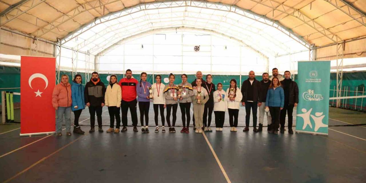 Muğla’da Okul Sporları Yıldızlar Tenis İl Birincisi Belli Oldu