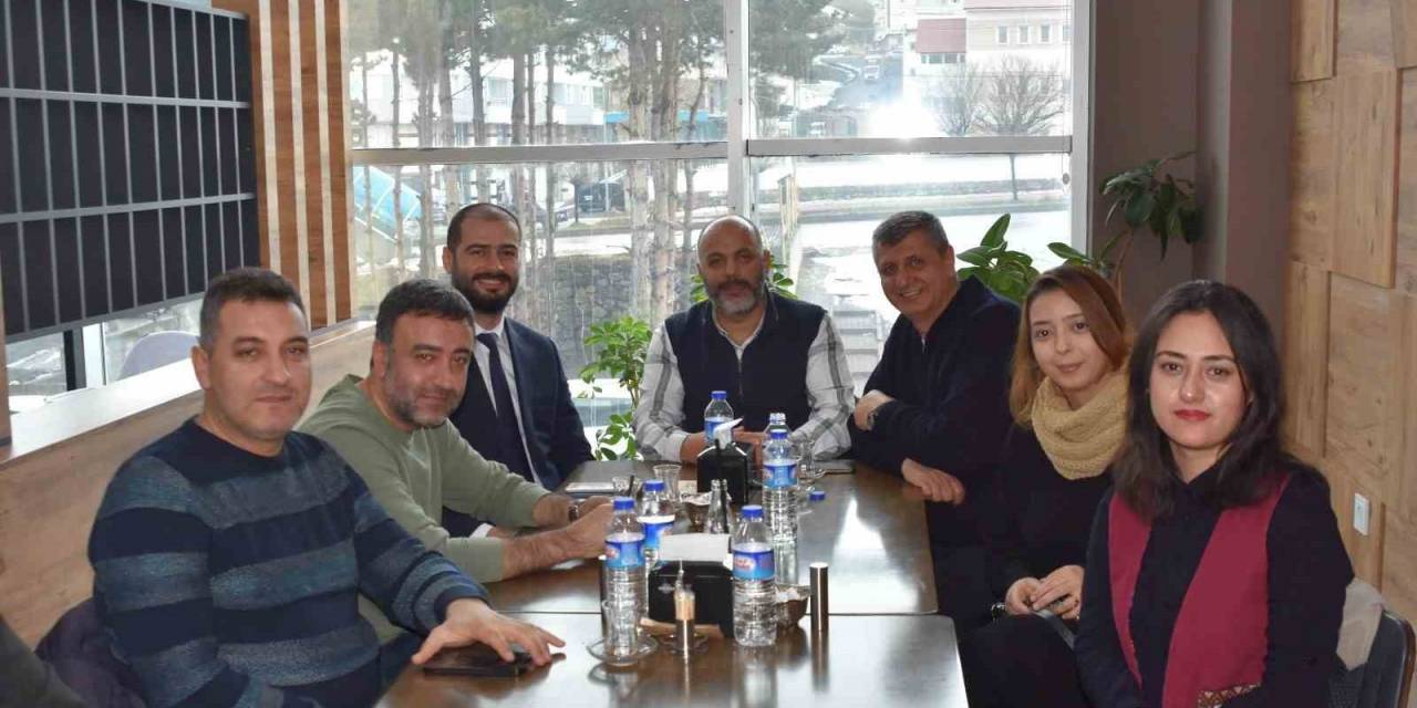 Vedaş Heyeti Gazetecilerle Bir Araya Geldi