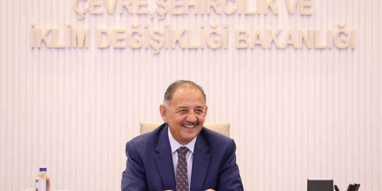 Bakan Özhaseki İle Gaziantepli Muhtar Arasındaki Diyalog Herkesi Güldürdü