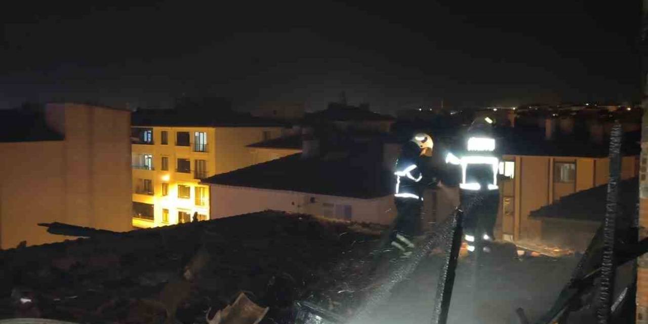 Kırklareli’nde Dubleks Dairede Yangın