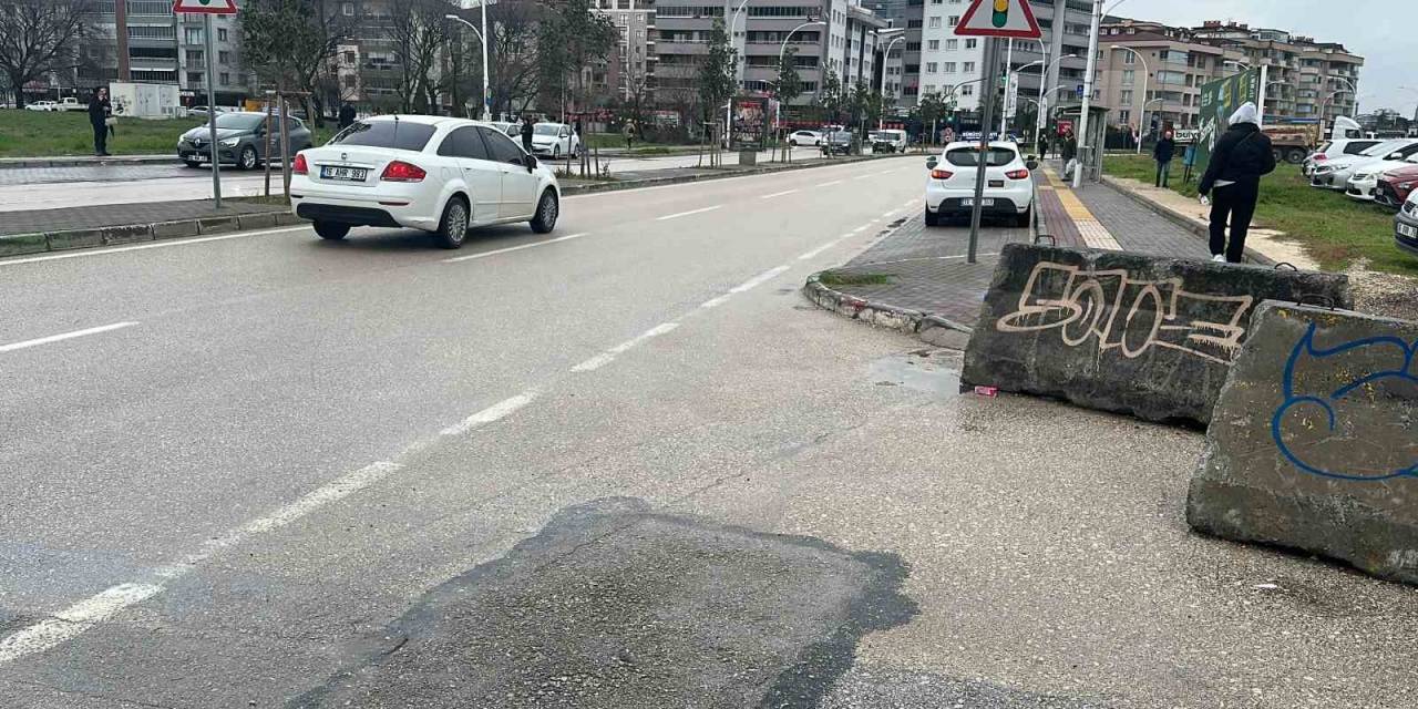 Bursa’da Kahreden Olay...okuldan Evine Giden 13 Yaşındaki Öğrenci Hayatını Kaybetti